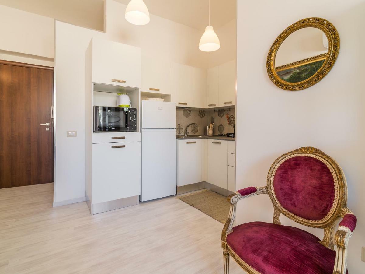 Sky And Sea Apartment Cagliari Exterior photo